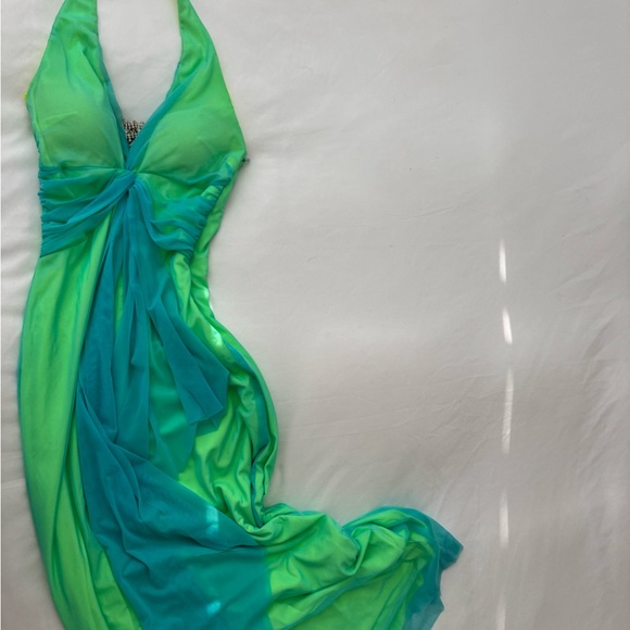 Cache Dresses & Skirts - Cache Green and Blue Embellished Dress a Brilliant Rhinestone Center and Back